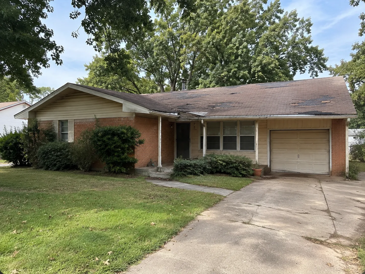 Sell a house that needs major repairs in Tulsa OK